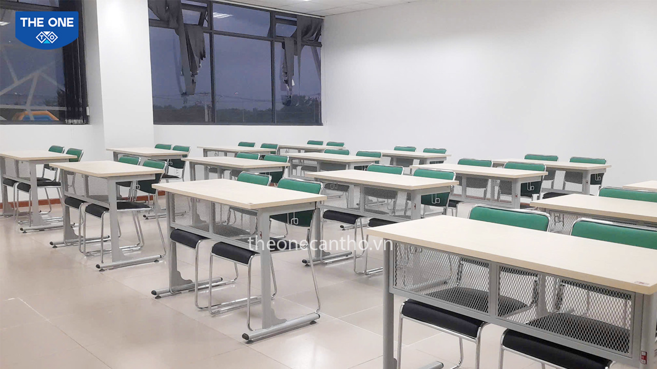 Bàn ghế phòng học tại FPT Cần Thơ