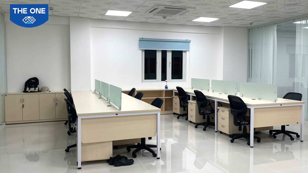 Không gian làm việc mở được setup bởi các sản phẩm Nội Thất The One.